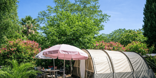 Location d&#8217;emplacement de camping dans le Var (83)